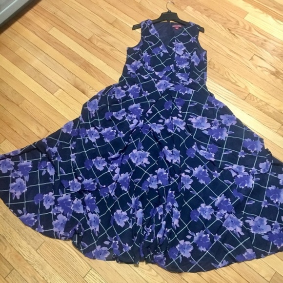 NWT 14/16  Maxi dress with flyaway - Picture 4 of 8